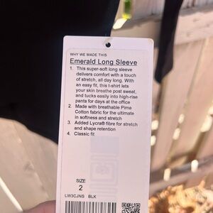 Lululemon Emerald Long Sleeve tee - size 2 - new